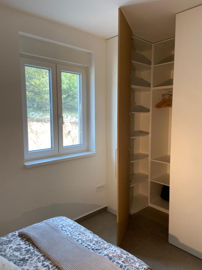 Apartment Lucie Plomin Buitenkant foto